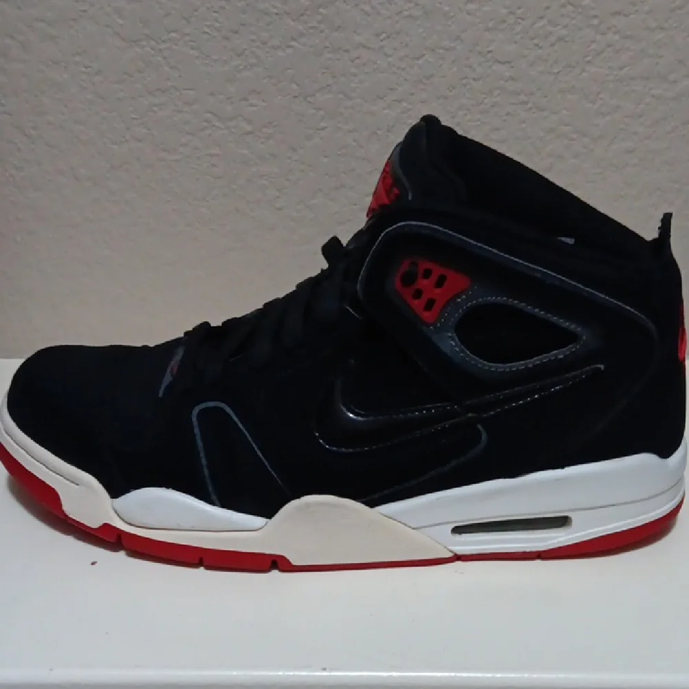 Nike Flight Falcon "Bred" - Picture 5 of 7